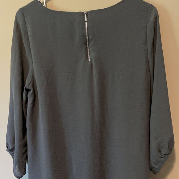 H&M grey chiffon 3/4 sleeve dress - Picture 3 of 5